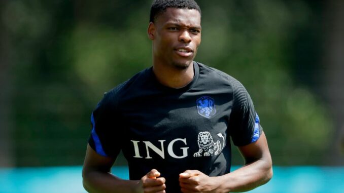 Denzel Dumfries - Netherlands