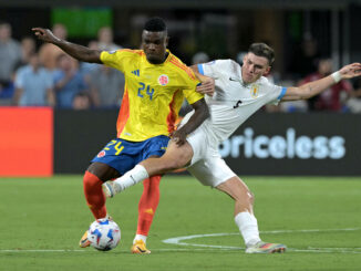 Manuel Ugarte vs Colombia