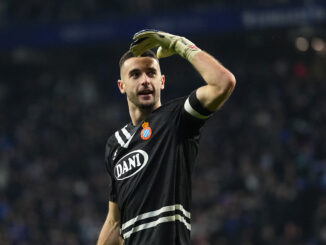 BARCELONA, SPAIN - FEBRUARY 01: Joan Garcia of RCD Espanyol celebrates victory following the LaLiga match between RCD Espanyol de Barcelona and Real Madrid CF at RCDE Stadium on February 01, 2025 in Barcelona, Spain. (Photo by Alex Caparros/Getty Images)